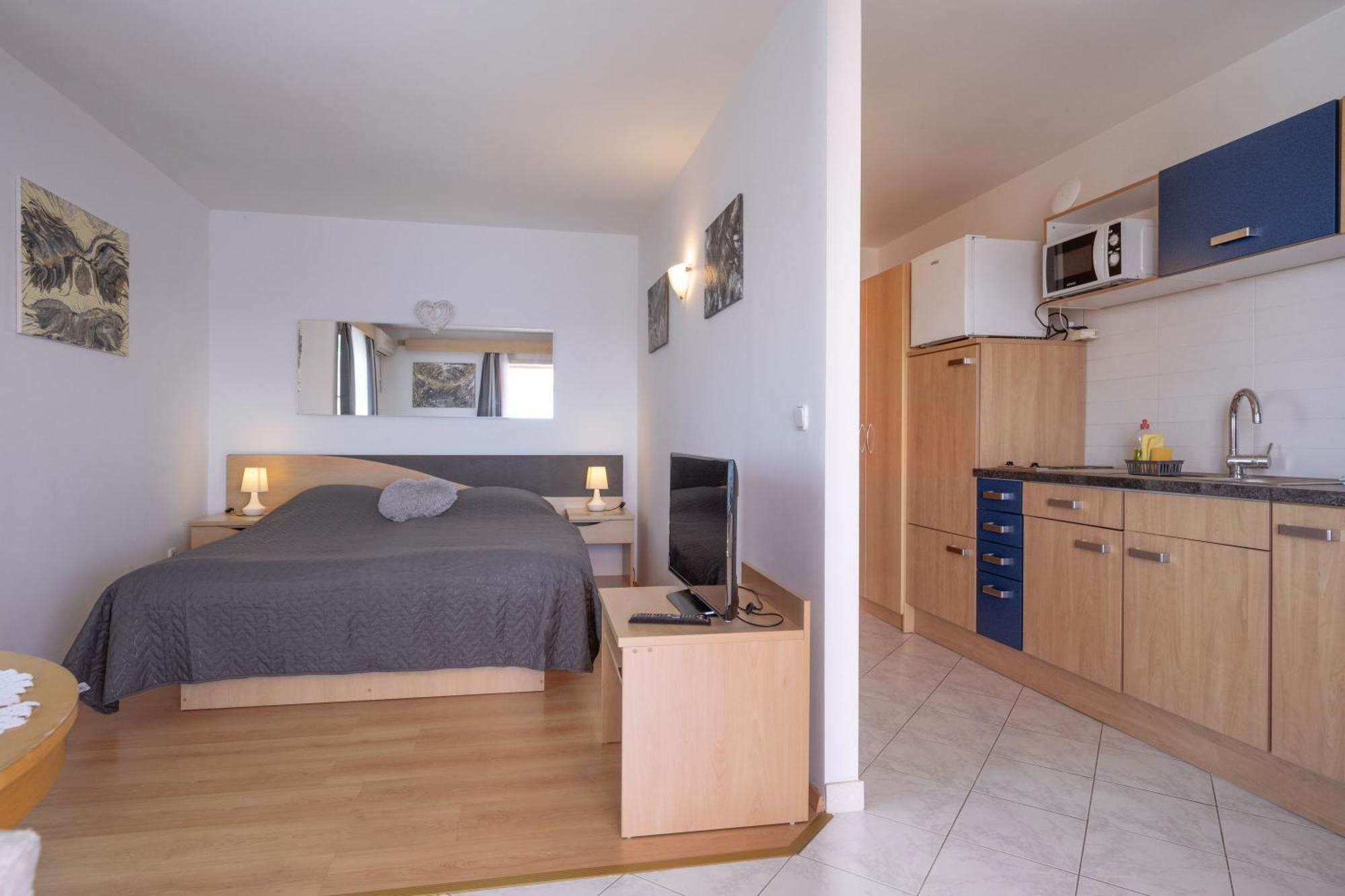Apartmani Marelic - Sun Beach Завалатица Экстерьер фото