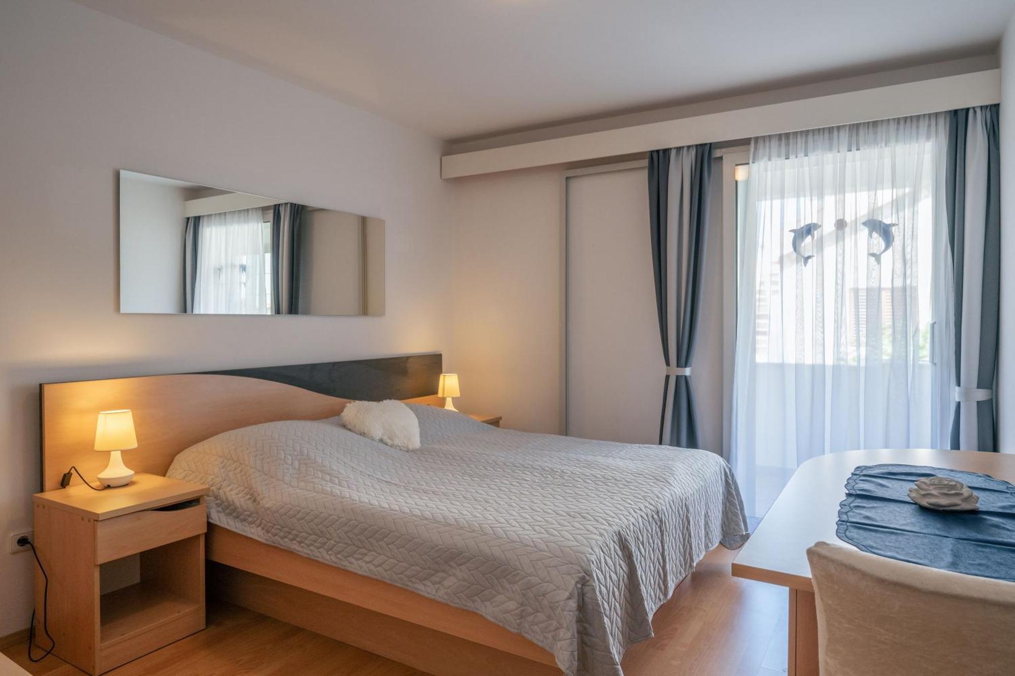 Apartmani Marelic - Sun Beach Завалатица Экстерьер фото
