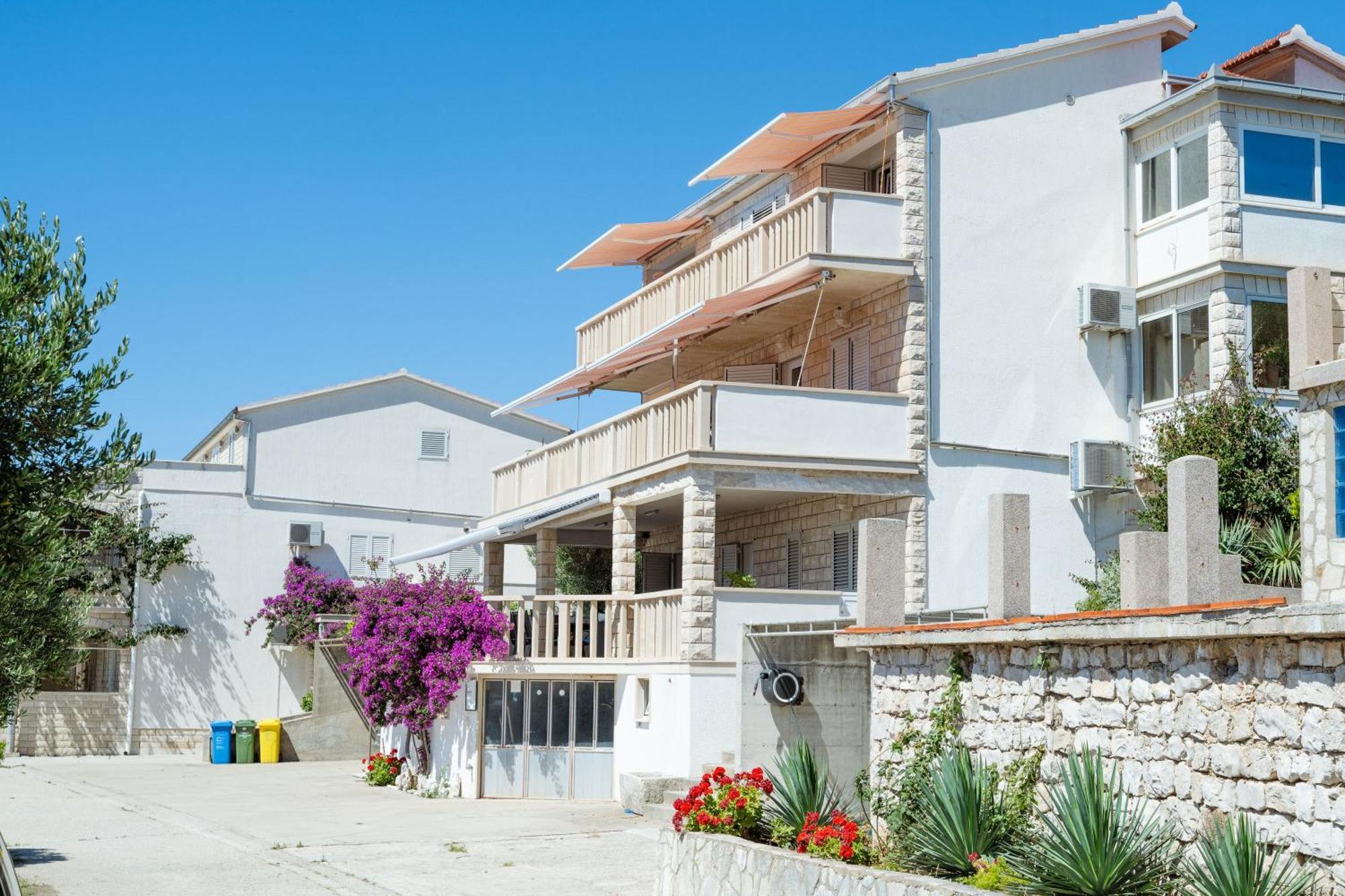 Apartmani Marelic - Sun Beach Завалатица Экстерьер фото